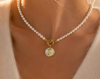 Vintage Pearl Necklace, Gold Coin Pendant Necklace, French Style Jewelry, Old Money Pearl Choker, Elegant Gift for Her