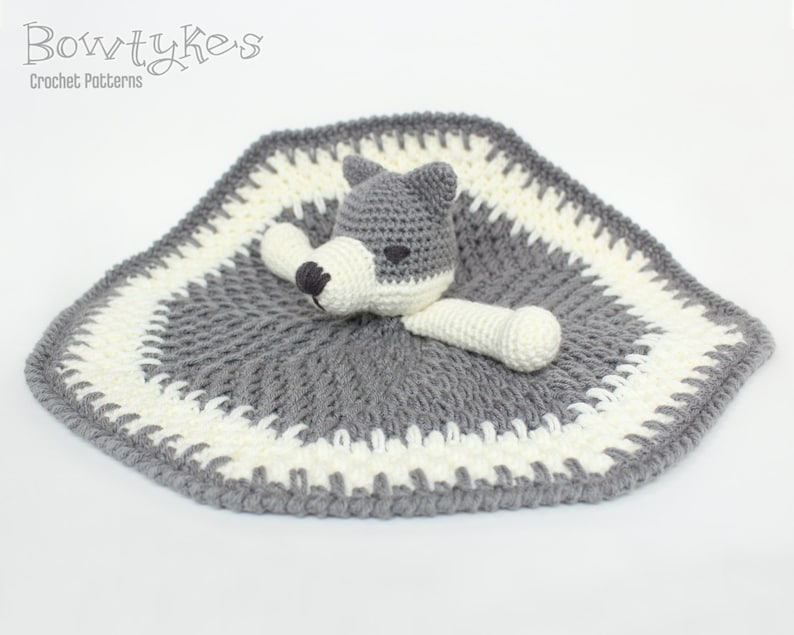 Wolf Lovey CROCHET PATTERN instant download blankey, blankie, security blanket image 3