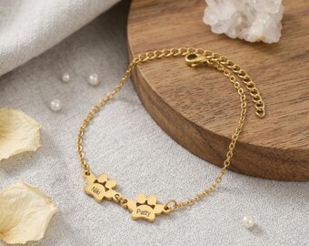 Personalisierte Pfotenabdruck Namen Armband, benutzerdefinierte Haustier Namen Armband, Hund Katze Name Schmuck, Haustier-Liebhaber-Geschenk, Mama Armband mit Pfoten-Anhängern