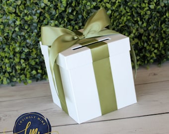 Mini Game Card Box | 6 x 6 x 6 inches Game Box with Slot in Sage Green & White | Bridal Shower | Birthday | Baby Shower | Graduation