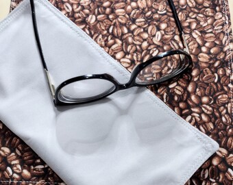Coffee bean handkerchief with microfiber silk cleaning cloth.