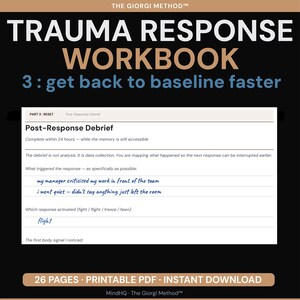 Puede incluir: Un cuaderno negro titulado "TRAUMA RESPONSE WORKBOOK" con el texto "3: get back to baseline faster". Las p&aacute;ginas interiores incluyen una secci&oacute;n "Post-Response Debrief" con indicaciones para completar. Contiene 26 p&aacute;ginas.