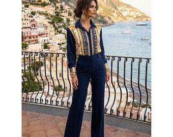 Blusa vintage anni '80 '90 blu navy oro con stampa barocca e volute, stile massimalista da donna, taglia M