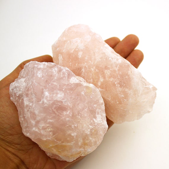 Rose Quartz: Meaning, Healing Properties and Powers