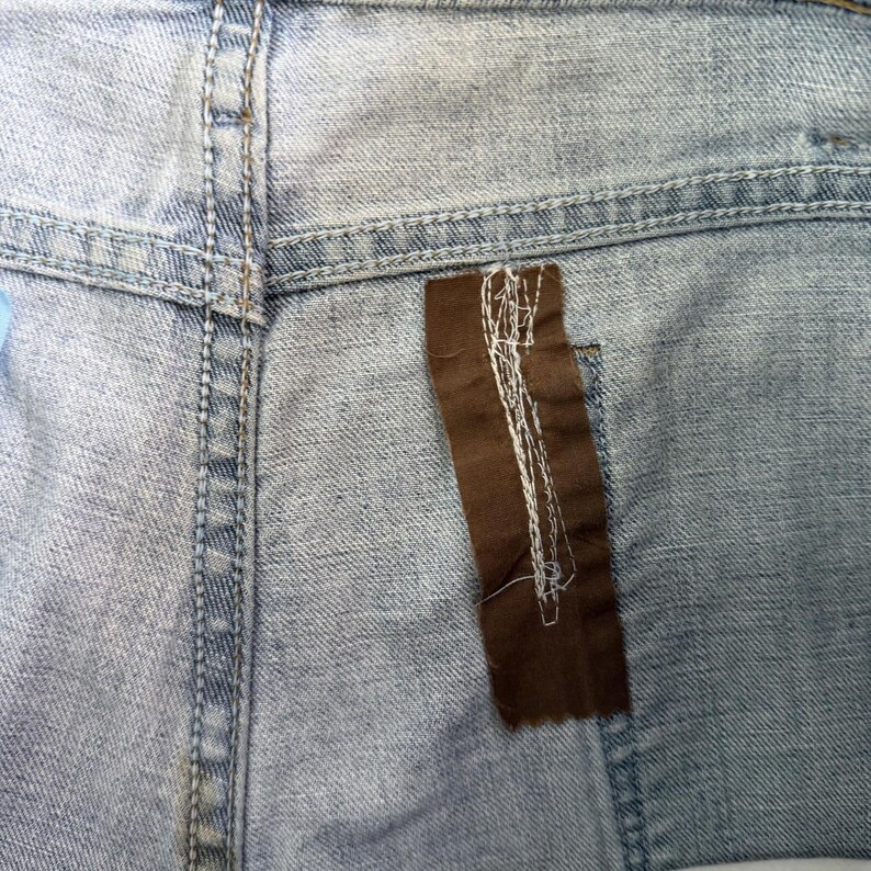 Y2K Wrangler Jeans Mens 36x29 Light Wash Blue Denim Relaxed Straight Retro image 6