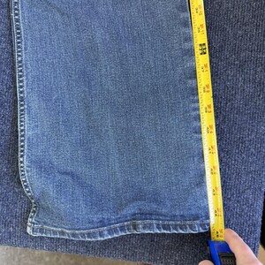 Y2K Wrangler Relaxed Boot Flex Jeans Mens Medium Wash Blue Bootcut Fits 36x34 image 8