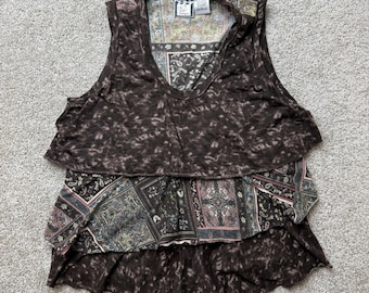 Y2K Take Two Clothing Co. Tank Top Womens Large Brown Scoop Neck Ruffle Tunic