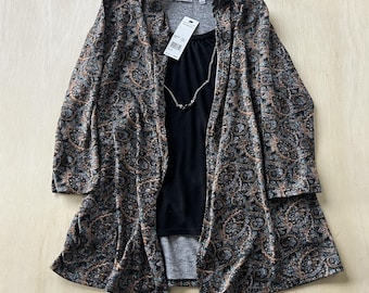 Camicetta con annotazioni Y2K da donna, taglia XL, fantasia paisley multicolore, maniche a 3/4, top a tunica, collana