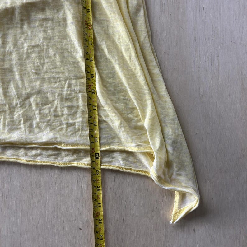 Y2K I Jeans By Buffalo Womens XL Yellow V Neck Cap Sleeve Asymmetrical Hem Top image 4