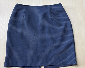 Vintage 80s Blue Pinstripe Skirt Womens 12P Straight Pencil Knee Length Lined