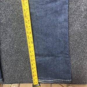 Jeans Joe's de mezclilla elástica ajustada de talle alto, corte acampanado micro acampanado azul para mujer, talla 31, estilo Y2K. imagen 9