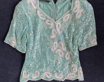 Blusa Vintage Royal Feelings para mujer, talla grande, verde, de seda, con lentejuelas y estampado paisley.