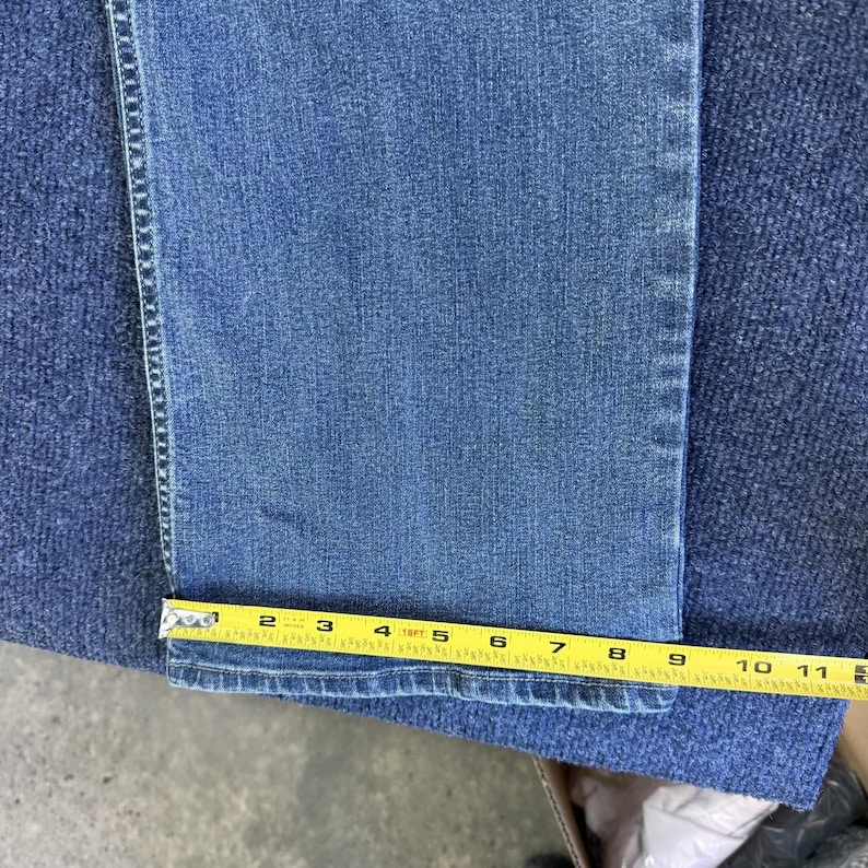 Y2K Wrangler Relaxed Boot Flex Jeans Mens Medium Wash Blue Bootcut Fits 36x34 image 10