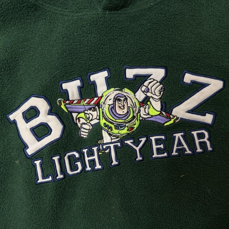 Sudadera con capucha vintage de Buzz Lightyear de Toy Story para jóvenes, talla grande, color verde polar. imagen 2
