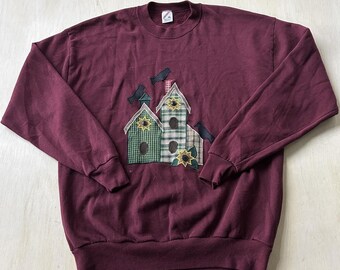 Sudadera vintage Jerzees Grandma para hombre, talla XL, de forro polar rojo, con diseño de cuervos y casitas para pájaros.