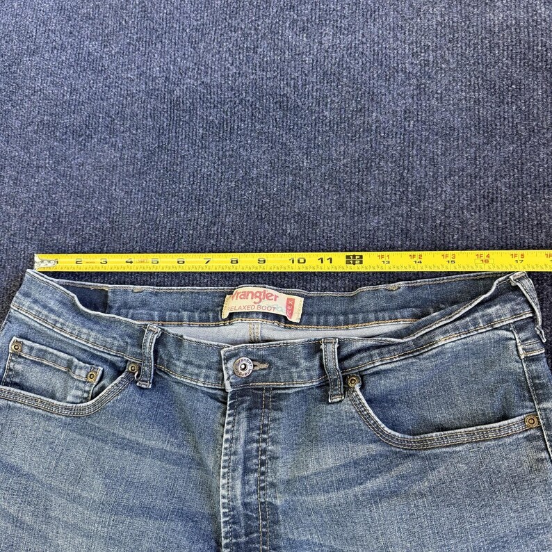 Y2K Wrangler Relaxed Boot Flex Jeans Mens Medium Wash Blue Bootcut Fits 36x34 image 6