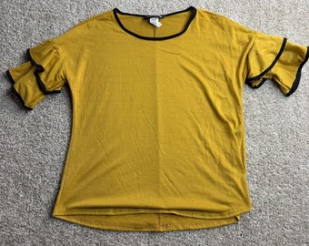 Vintage Inner Beauty Shirt Womens Large Yellow Ruffle Flutter Sleeve Black Trim