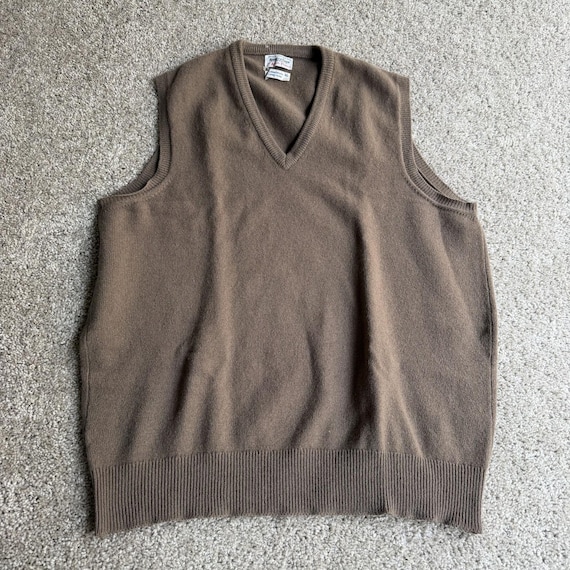 Alan Paine, Vintage Alan Paine Sweater Vest Mens XL Brown Lambswool Knit V Neck Made England