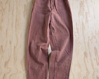 Jeans vintage de los 90 de Paris Sport Club para mujer, talla 24x29, color rosa, tiro alto, corte cónico.