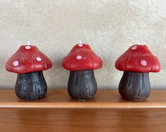 Set of 3 Mushroom Shaped Pure Beeswax candle