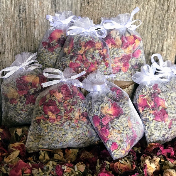 Juego de 12 bolsitas de rosas y lavanda