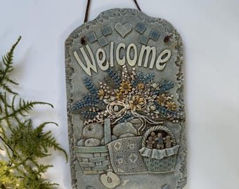 Vintage Resin Country Welcome Wall Plaque