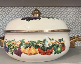 Vintage Tabletops Unlimited Kensington Garden Enamel Pot Dutch Oven