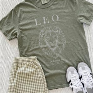 Leo Zodiac Shirt, Vintage Lion Astrology Tee, Comfort Colors 1717 Horoscope T-Shirt Bild 10