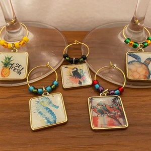 Vacay Vibes Wine Charms
