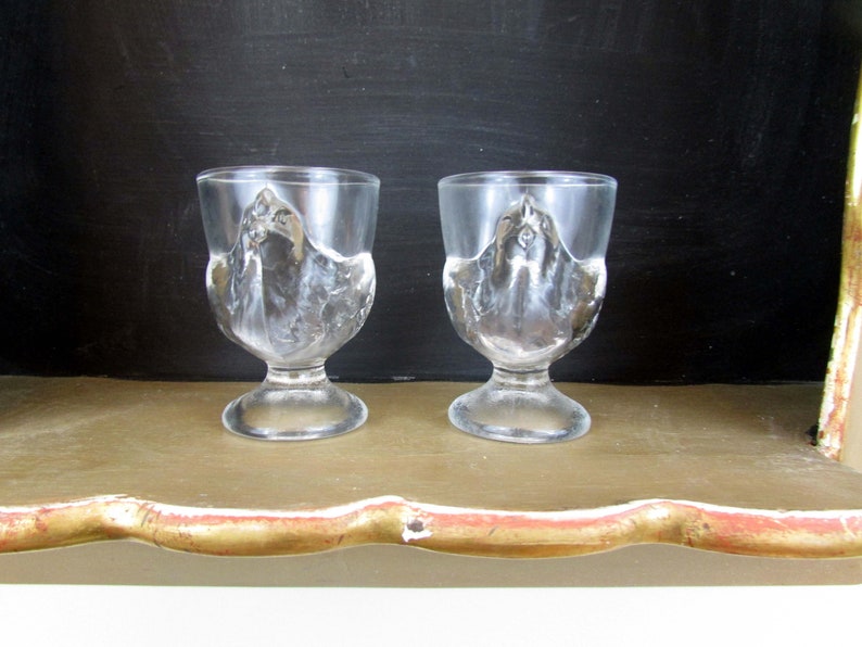 Vintage Glass Hen Egg Cup Coquetier Set of 2 by Cristal D'Arques-Durand France Arcoroc Luminarc zdjęcie 6