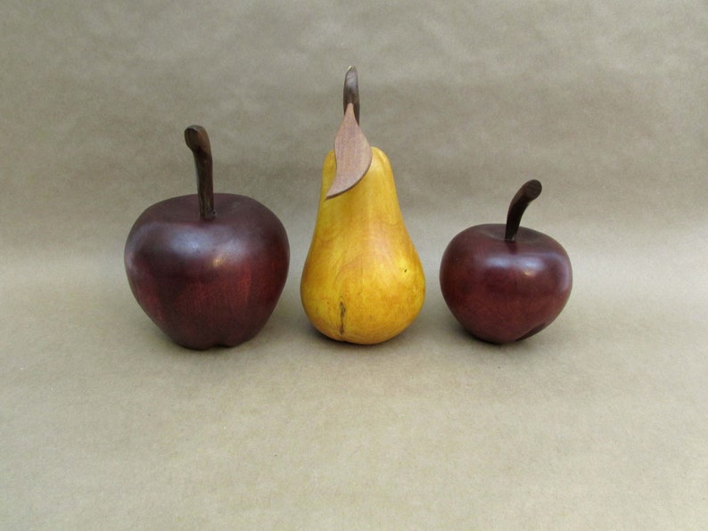 Beautiful Large Carved Wood Pear and Apples Amazing Decor Pieces Sculpted wood Realistic image 5