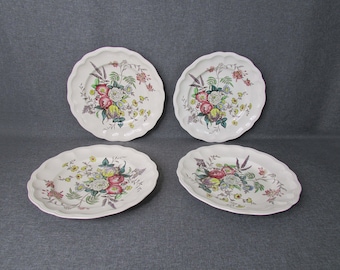 Copeland Spode Great Britain Gainsborough (Marlborough) Dinner Plates Set of 4 - Old Mark 1950's