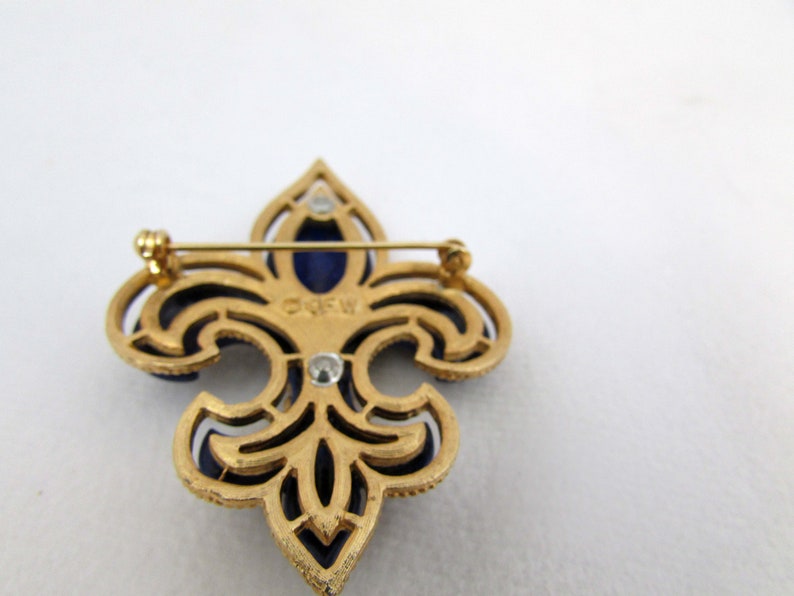 Signed CFW Vintage Fleur De Lis Brooch Pin Deep Indigo Blue Enameled Gold Hargo Creations image 6