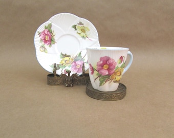 Shelley Flat Demitasse Cup & Saucer Set - Begonia (Dainty Shape)  Bone China Flowers