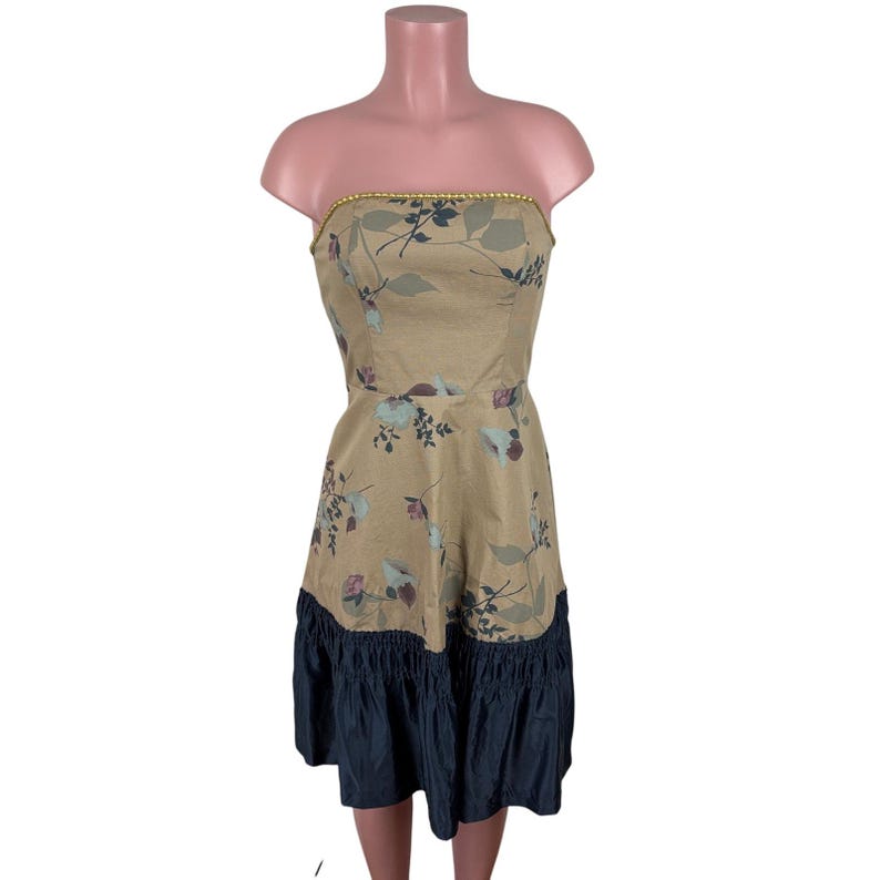 Vestido vintage sin tirantes con estampado floral de llamas de invierno Tabitha de Anthropologie, estilo Y2K Twee de los 2000. imagen 1