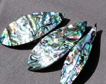 Vintage Mother of Pearl Inlay Tatting Shuttle – Elegant Lace Tool