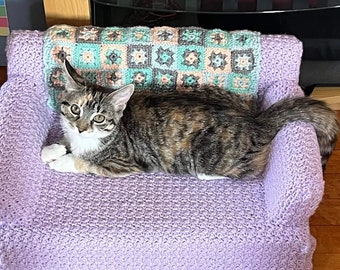 Cat Bed Couch 3 Crochet Patterns 3 Cat Beds Sofa Kitty Couch - Instructions for making 3 couches and pillows - Cat Lover Gift