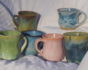 Handgefertigte Keramiktasse