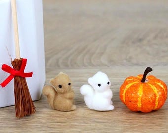 Fall Themed Miniatures Set - Miniature Squirrels, Witch Broom, & Pumpkin - Autumn and Halloween Crafts, DIY Dollhouse Minis, and Terrariums