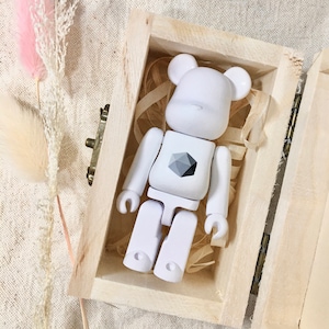 Be@rbrick Red Futura Laborratories UNKLE Size 100 Bearbrick Be@rbrick Red Futura Laborratories UNKLE Size 100 Bearbrick