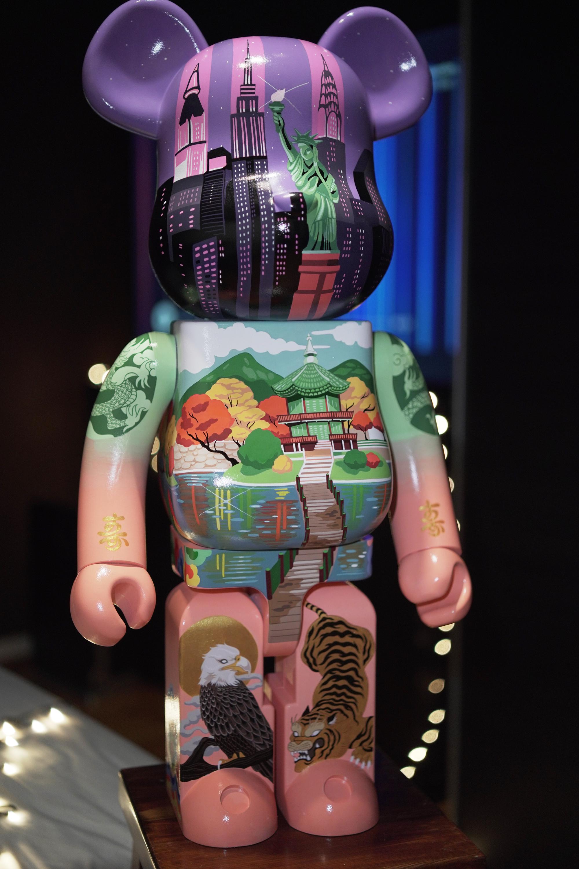 Bearbrick 70cm - Etsy