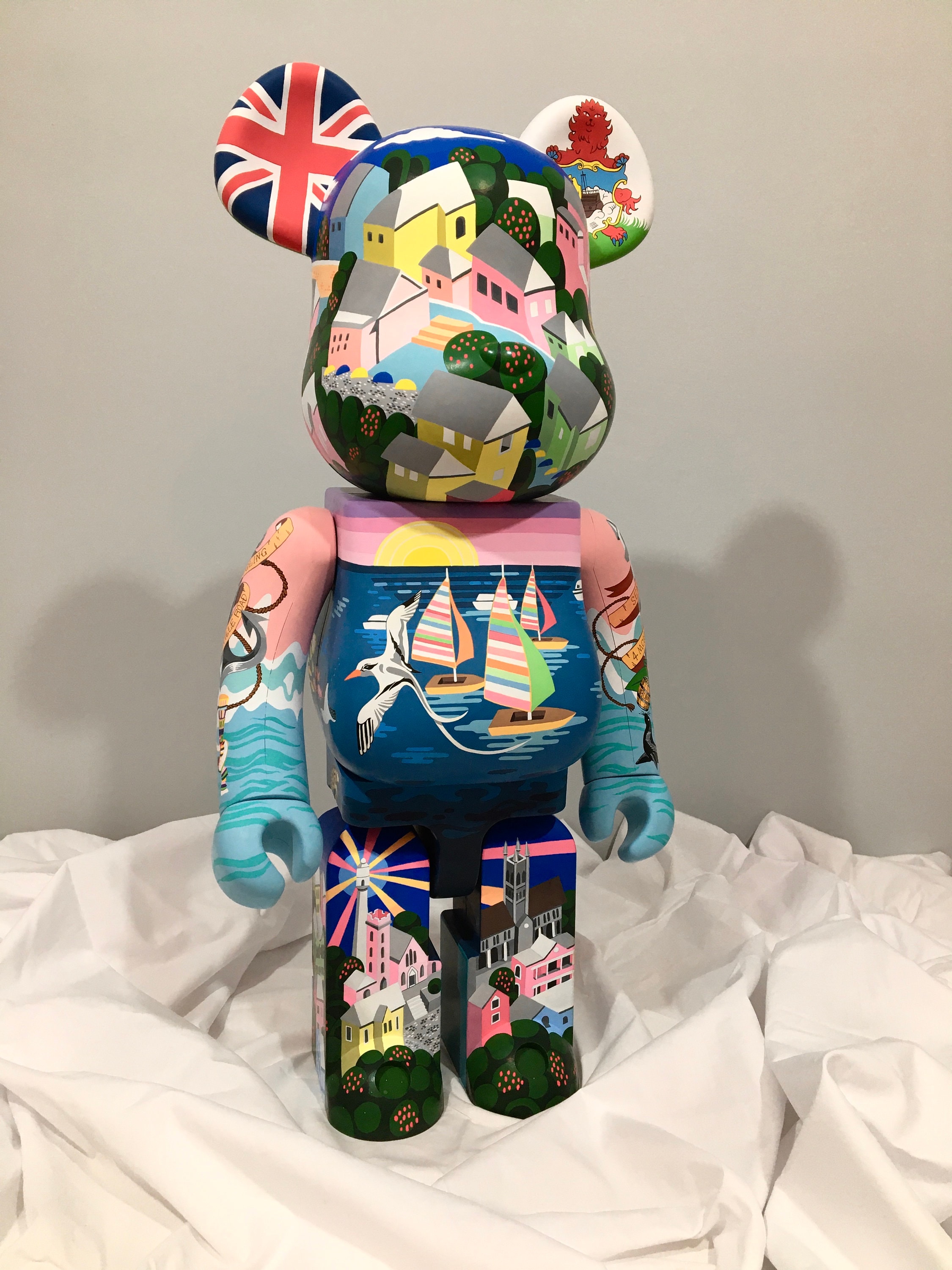 BERMUDA | Custom Bearbrick 1000% (70cm) by Annatar | Luxury 
