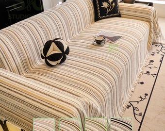 Elegant Cream & Golden Chenille Wave Blanket, Quiet Luxury Couch Cover, Skin-Friendly Woven Throw, Minimalist Fringed Drape