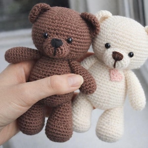 Tiny Crochet Teddy Bear Pattern – Amigurumi Franke (PDF, US Terms, 5.5 inch Tall Bear