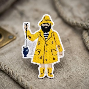 Old Salt Fisherman Embroidered Patch – Nautical Sea Applique (Iron-On)