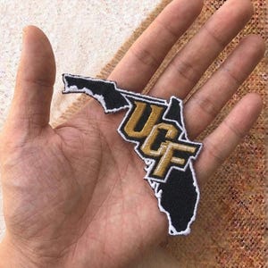 May include: A rustic wooden sign with the text "Welcome to our home" in a handwritten style. The sign is rectangular, with a distressed finish, and features a simple, inviting design. It's suitable for indoor or outdoor use.