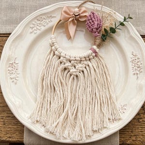 Gepersonaliseerde macramé huwelijksbedankjes – Boho, rustieke, natuurlijke gelukshanger – Handgemaakt in Frankrijk – Set huwelijksbedankjes
