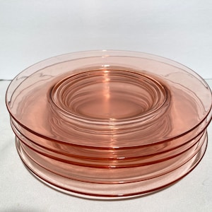 Set of 5 Cambridge 8&#39;&#39; Peach Blo Round Line Plates 1920&#39;s-30&#39;s
