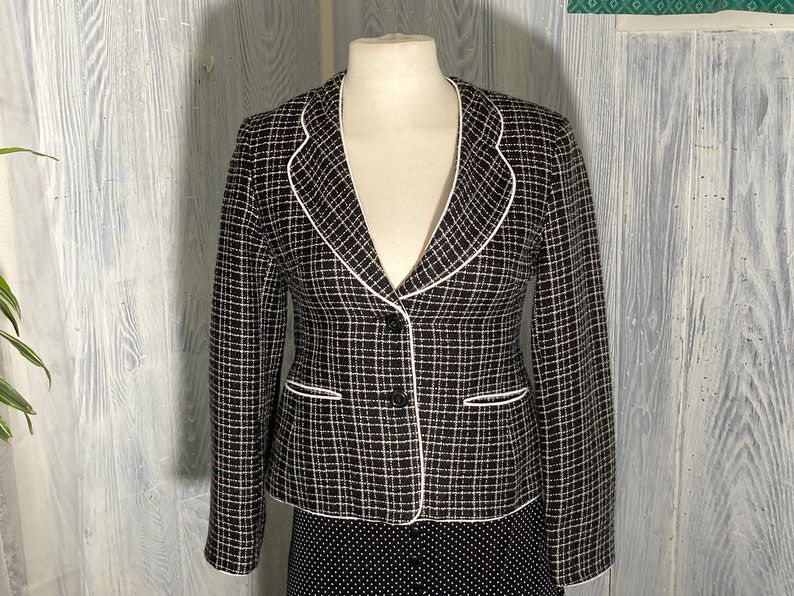 Kasper and Tahari Black & White Tweed Jackets size 6 P image 1