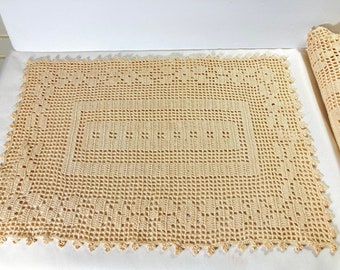 12 Vintage Crocheted Place Mats